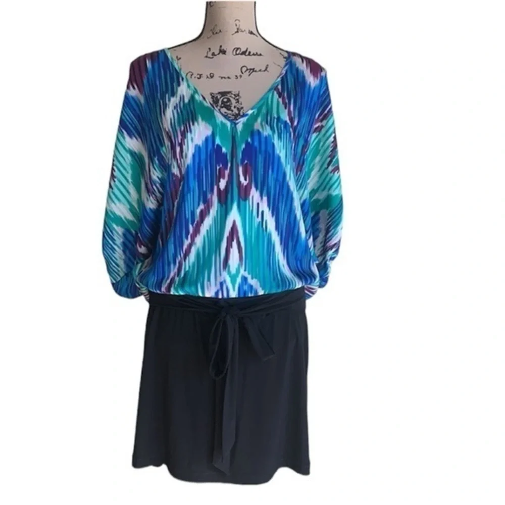 Bisou Bisou Multicolored V-Neck Dress Size 10